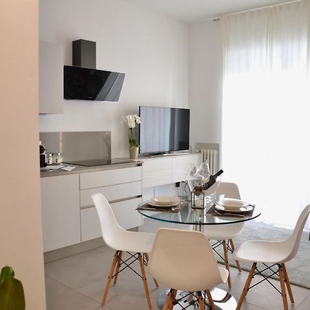 Апартаменты Flats4Rent Nikos Верона Экстерьер фото